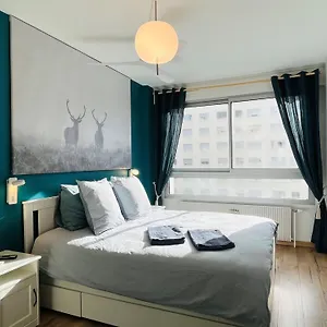 https://le-lyon-6.hotels-rhonealpes.com